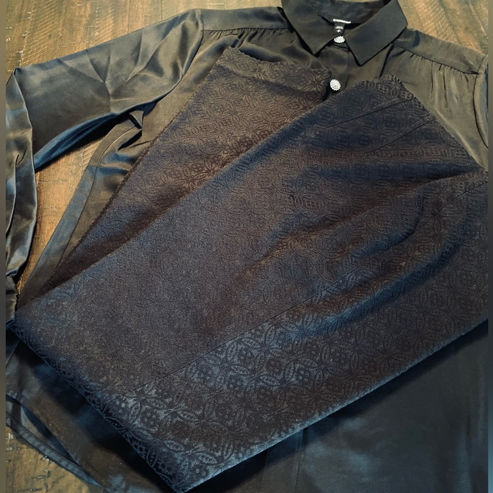 2/$15 Sale* Vince Camuto Black Textured Pants. Size 2 - Picture 5 of 14